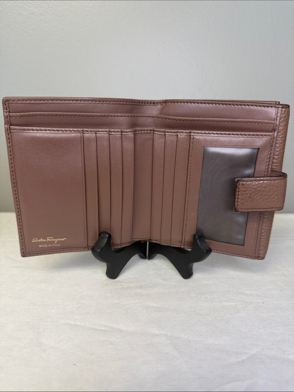 Salvatore Ferragamo Gancini Clip Pebbled Leather Bifold Wallet Brown Italy - Picture 5 of 9